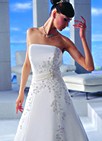 RENATES WEDDING BOUTIQUE : Long Island NY Wedding Boutique : Wedding Dresses, Bridal Gowns, Prom Gowns and Tuxedos